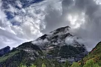 wasatchClouds_R4_0957_59_61_2000x1333_H_20_G2_LessQualityWGrain