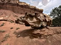 junkyardRock_R4_0620_ss_1920x1440_U_20_Long-Edge